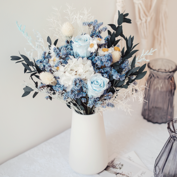 Bouquet Rond De Fleurs Séchées Avec Immortelles Du Var, Décoration Naturelle