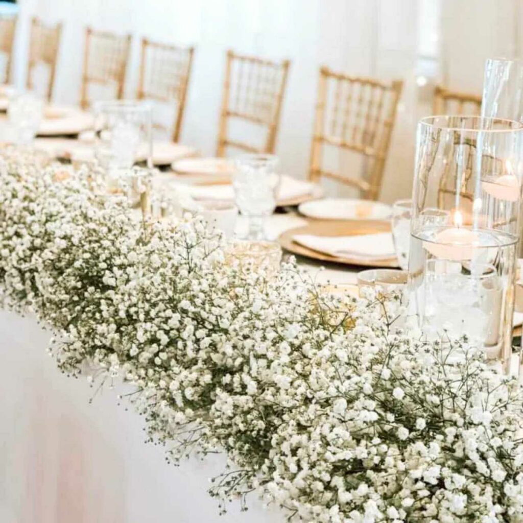 Chemin De Table Sequins Argent Pour Une Table De Fête Scintillante